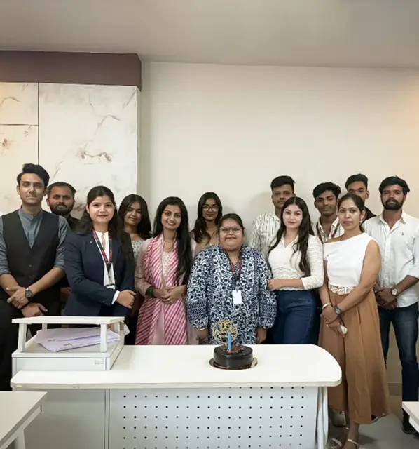 TechnoGaze students group photo